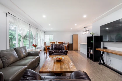 10875 143 Street, Surrey, BC