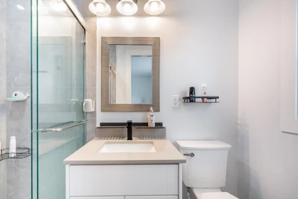 Primary Bathroom Photo of 10875 143 Street, Surrey, BC