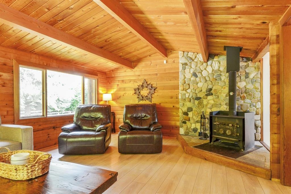 Dining Area Photo of 1910 196 Street, Langley, BC