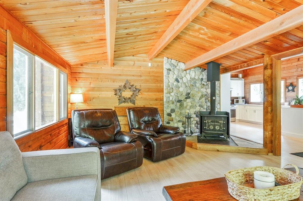 Kitchen Photo of 1910 196 Street, Langley, BC