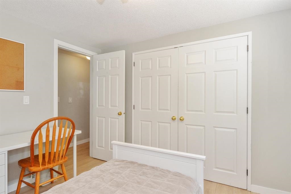 Laundry Room Photo of 1910 196 Street, Langley, BC