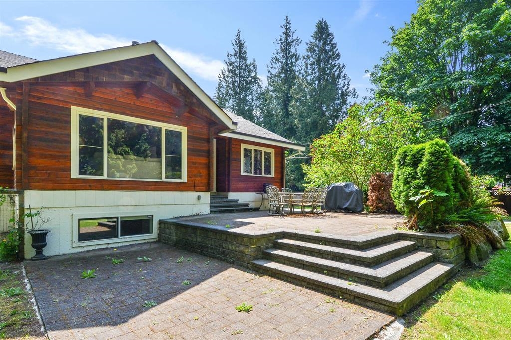 Living Room Photo of 1910 196 Street, Langley, BC
