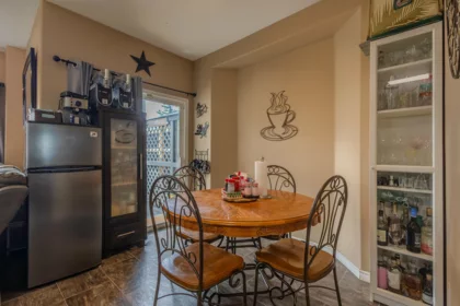 Breakfast Nook Photo of 12 45306 Balmoral Avenue, Chilliwack, BC