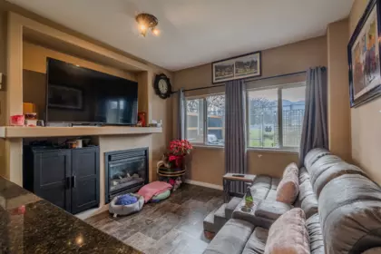 12 45306 Balmoral Avenue, Chilliwack, BC, Chilliwack — Single Family Residence for sale