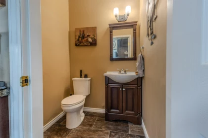 Primary Bathroom Photo of 12 45306 Balmoral Avenue, Chilliwack, BC