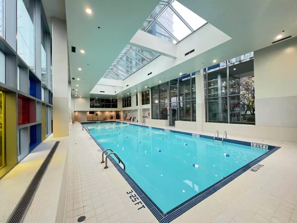 Entry Foyer Photo of 2301 161 W Georgia Street, Vancouver, BC