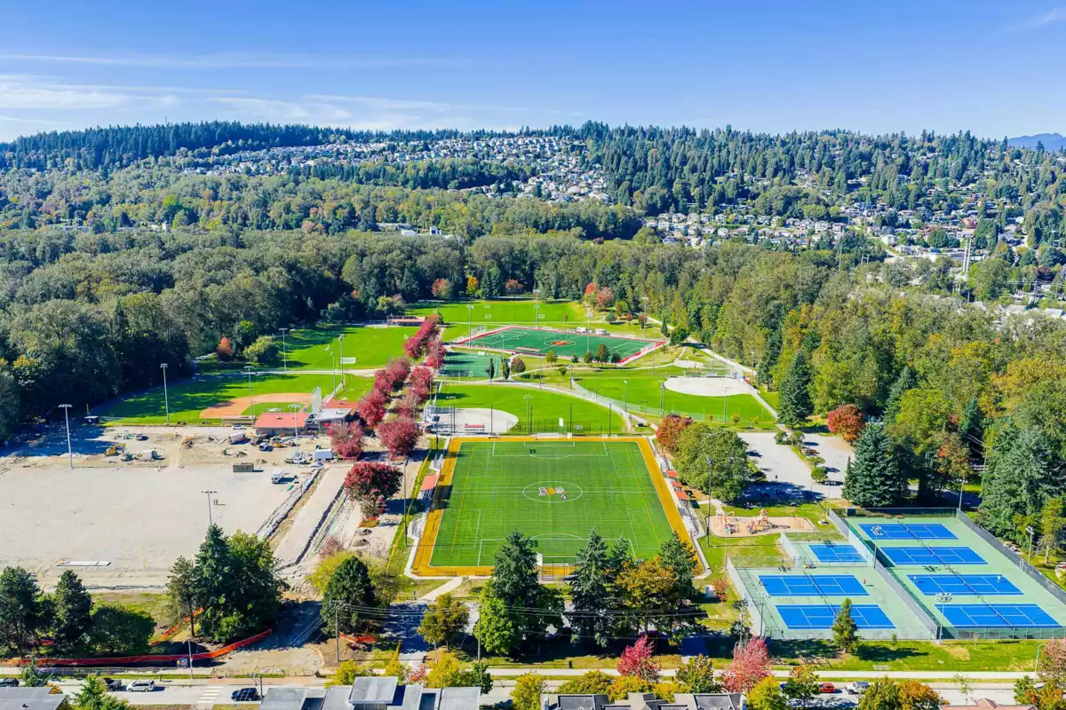 Garden / Landscaping Photo of 304 2109 Rowland Street, Port Coquitlam, BC