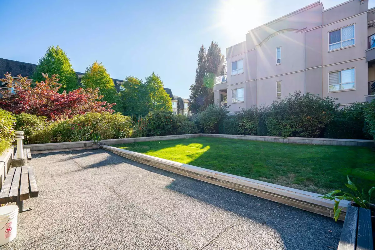 Hallway Photo of 304 2109 Rowland Street, Port Coquitlam, BC
