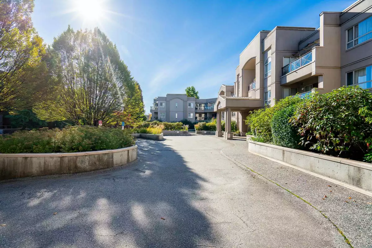 Mudroom Photo of 304 2109 Rowland Street, Port Coquitlam, BC