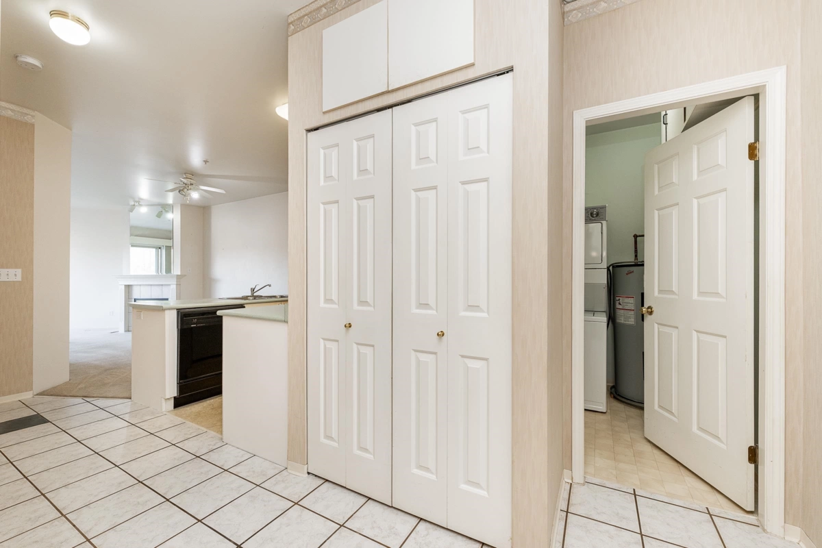 Office / Den Photo of 304 2109 Rowland Street, Port Coquitlam, BC