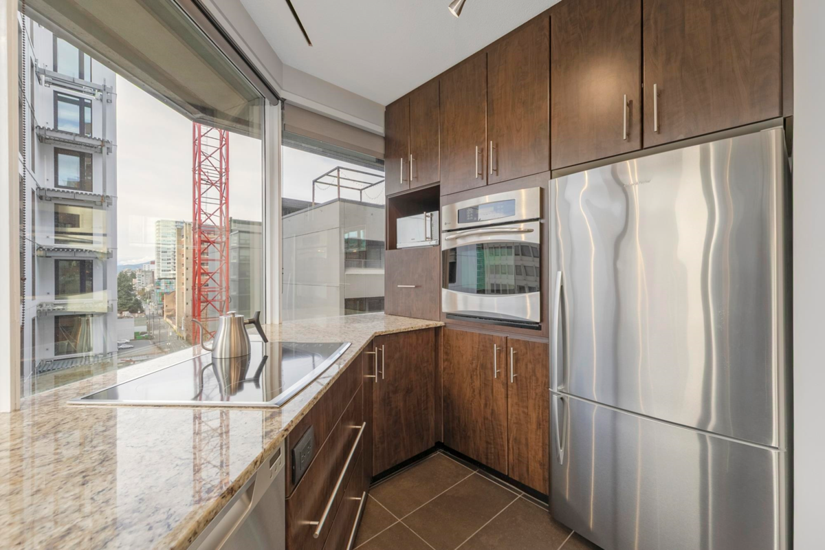 Primary Bedroom Photo of 907 1177 Hornby Street, Vancouver, BC