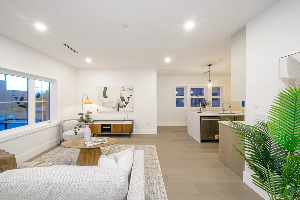 Exterior Rear Photo of 2735 W 8th Avenue, Vancouver, BC