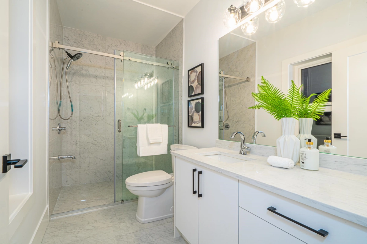 Staircase Photo of 2735 W 8th Avenue, Vancouver, BC