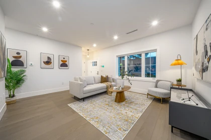 Family Room Photo of 2735 W 8th Avenue, Vancouver, BC
