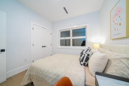 Powder Room Photo of 2735 W 8th Avenue, Vancouver, BC