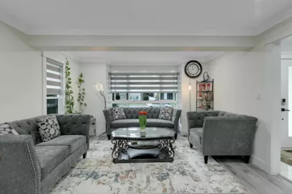 15738 97 Avenue, Surrey, BC