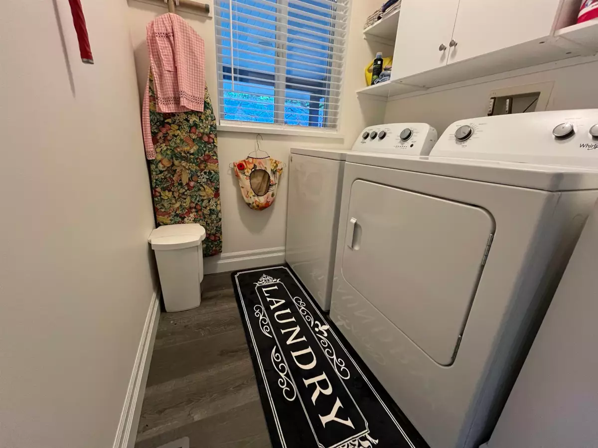 Powder Room Photo of 5800 Jinkerson Road, Chilliwack, BC