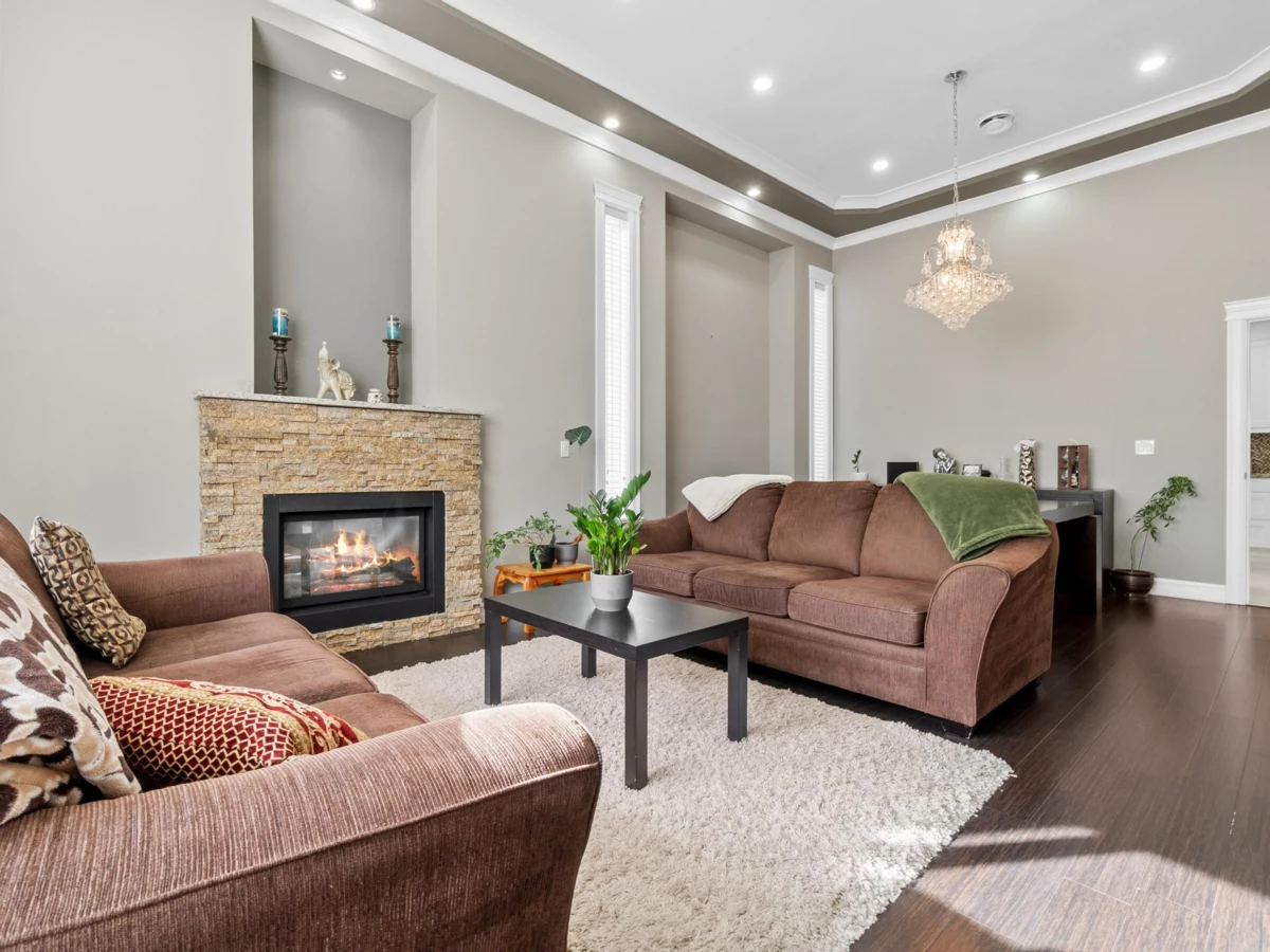 Family Room Photo of 11585 94 Avenue, Delta, BC