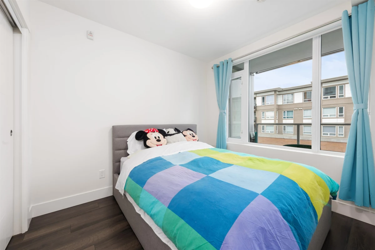 Walk-In Closet Photo of 507 10780 No. 5 Road, Richmond, BC