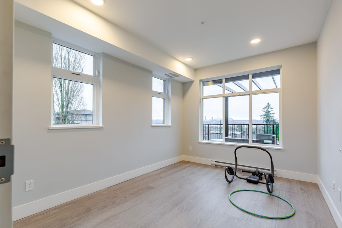 Office / Den Photo of 211 808 Gauthier Avenue, Coquitlam, BC