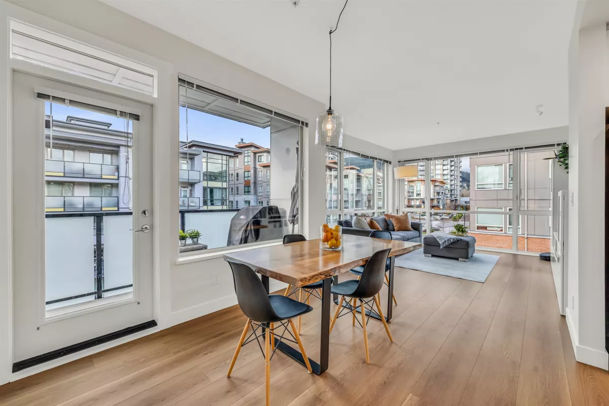Breakfast Nook Photo of 404 2632 Library Lane, North Vancouver, BC