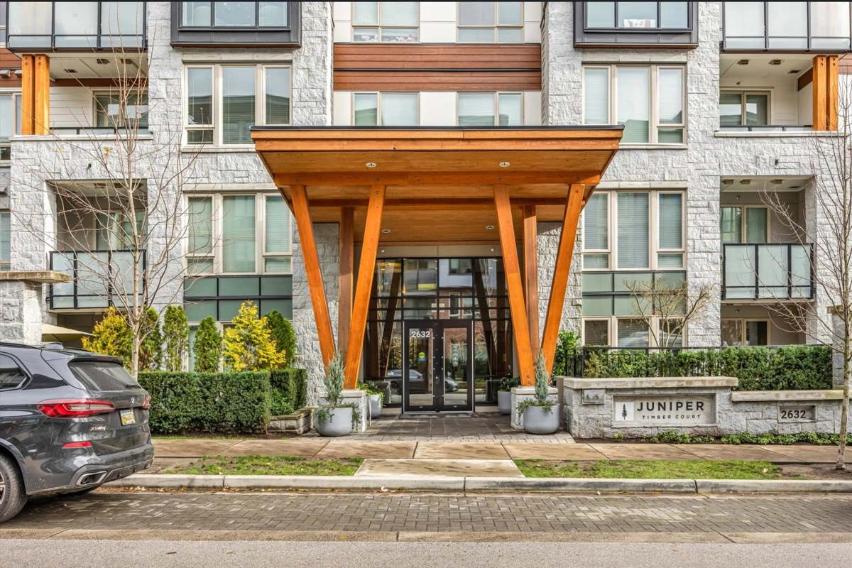 Outdoor Kitchen Photo of 404 2632 Library Lane, North Vancouver, BC