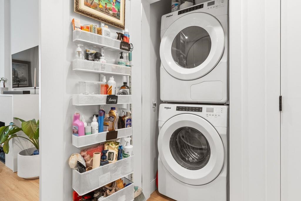 Guest Bathroom Photo of 632 55 Klahanie Drive, Port Moody, BC