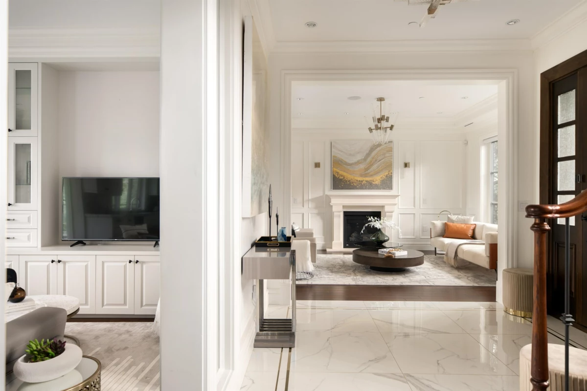 Family Room Photo of 3955 W Broadway, Vancouver, BC