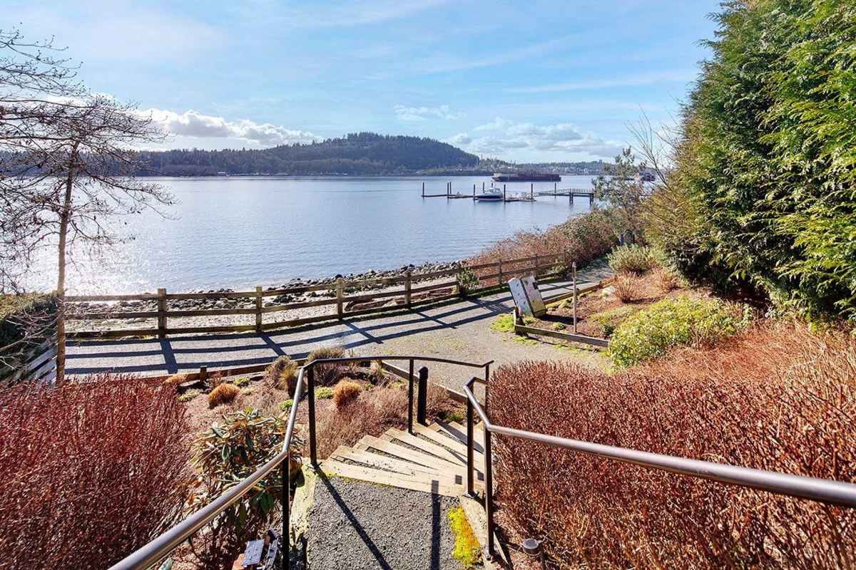 Front Yard Photo of 207 3825 Cates Landing Way, North Vancouver, BC