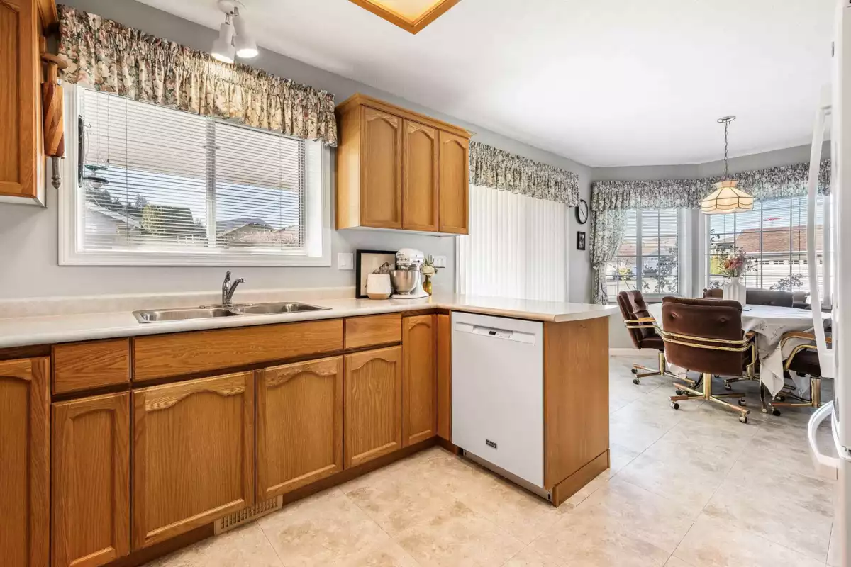 Powder Room Photo of 215 6001 Promontory Road, Chilliwack, BC