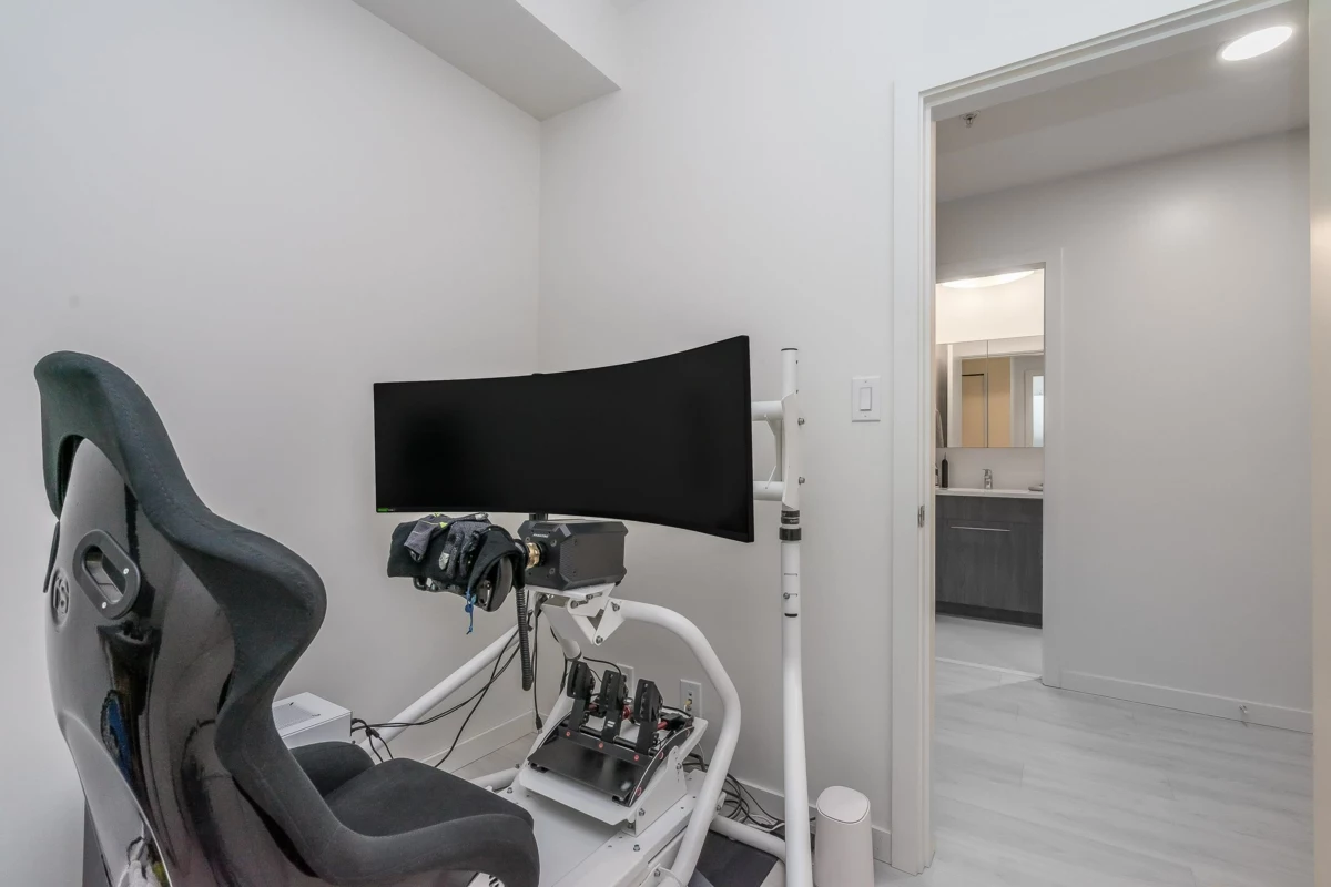 Bedroom 3 Photo of 1303 691 North Road, Coquitlam, BC