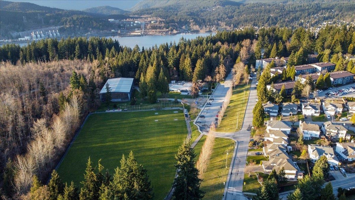 Backyard Photo of 118 200 Westhill Place, Port Moody, BC