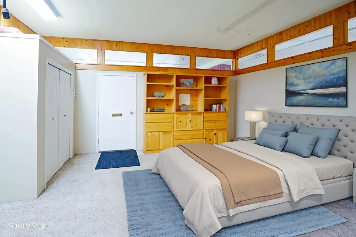 Powder Room Photo of 21254 117 Avenue, Maple Ridge, BC