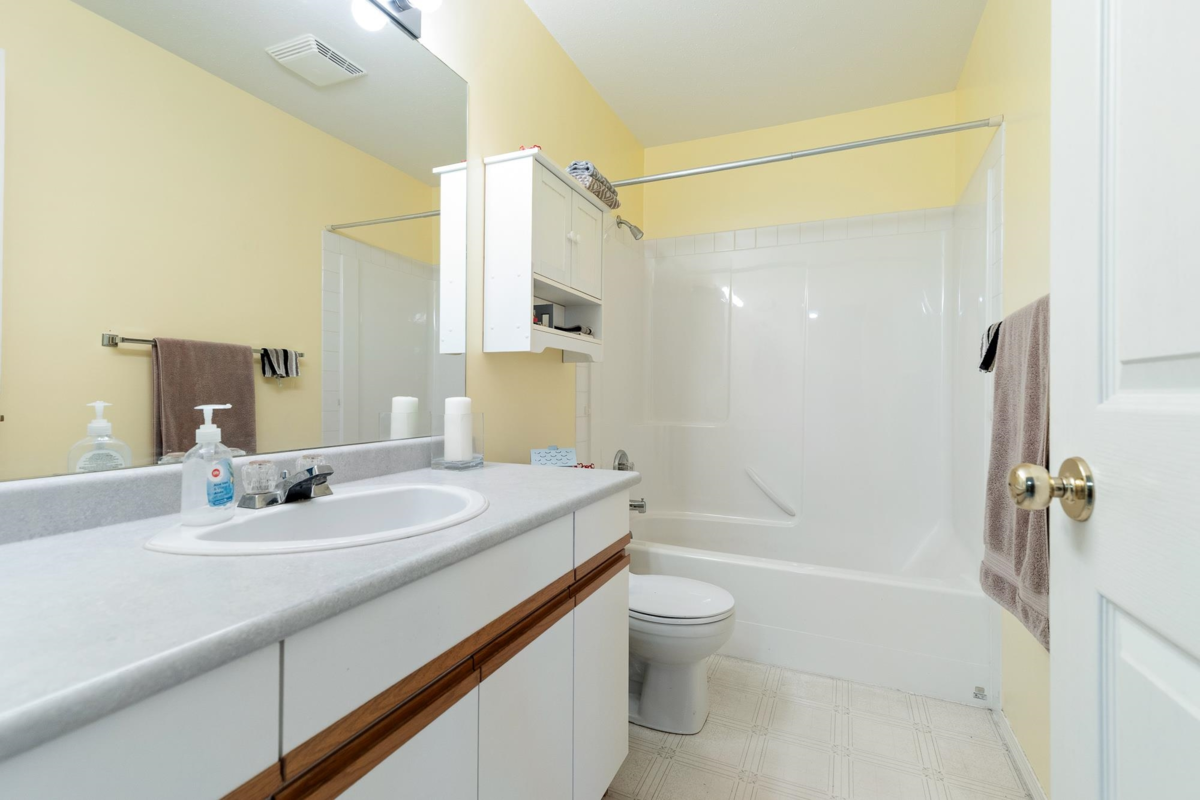 Basement Recreation Room Photo of 108 9855 Quarry Road, Chilliwack, BC