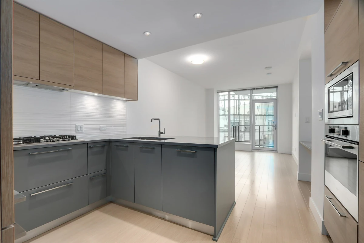 Dining Area Photo of 901 7388 Kingsway, Burnaby, BC