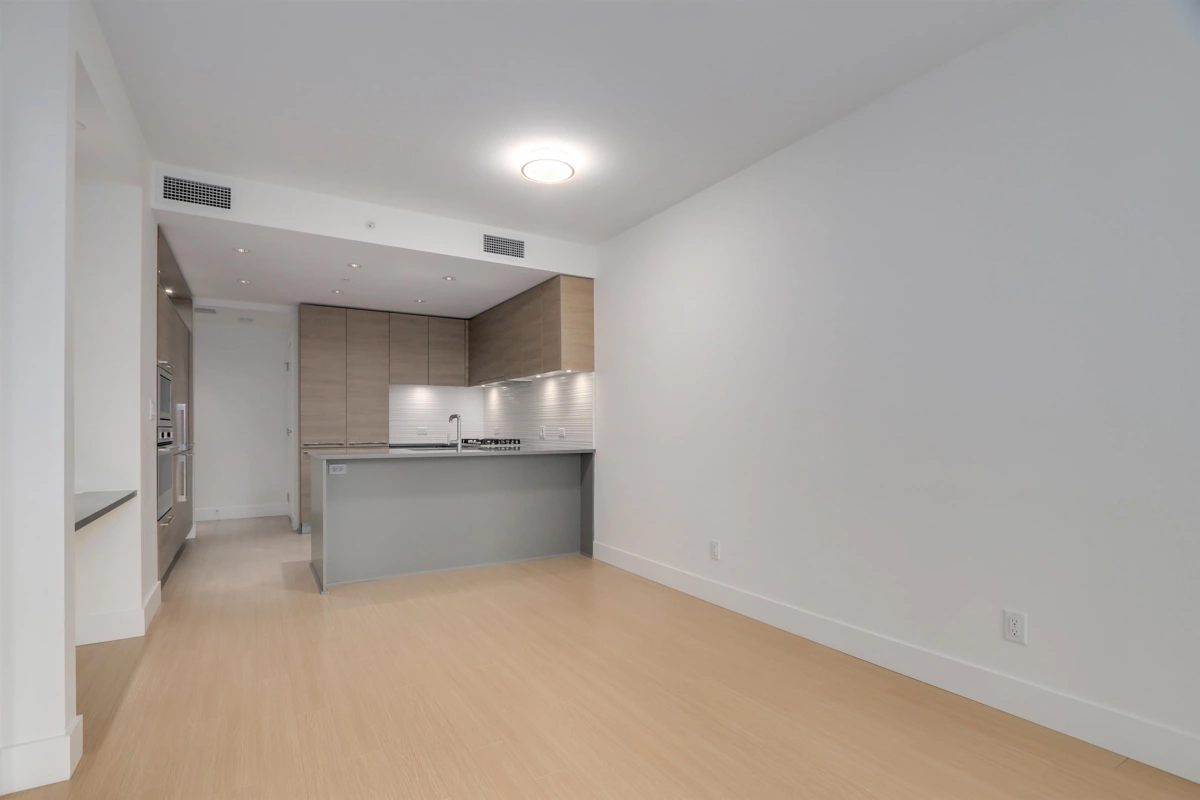 Kitchen Island Photo of 901 7388 Kingsway, Burnaby, BC