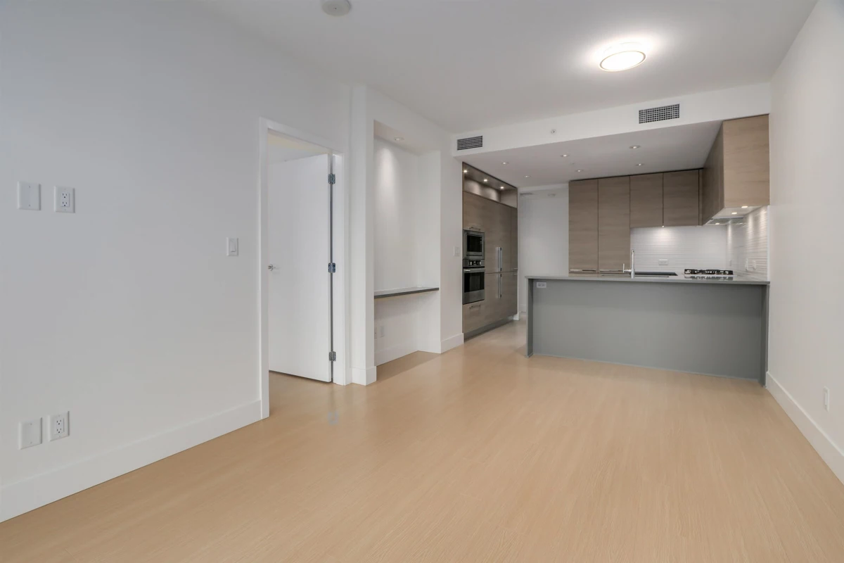 Kitchen Photo of 901 7388 Kingsway, Burnaby, BC