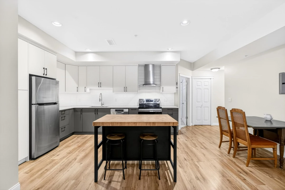 Front Yard Photo of 13250 239b Street, Maple Ridge, BC