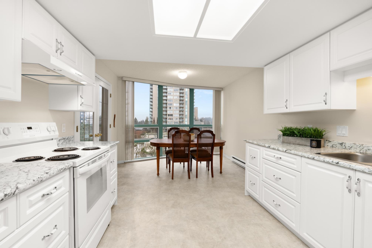 Breakfast Nook Photo of 704 728 Princess Street, New Westminster, BC