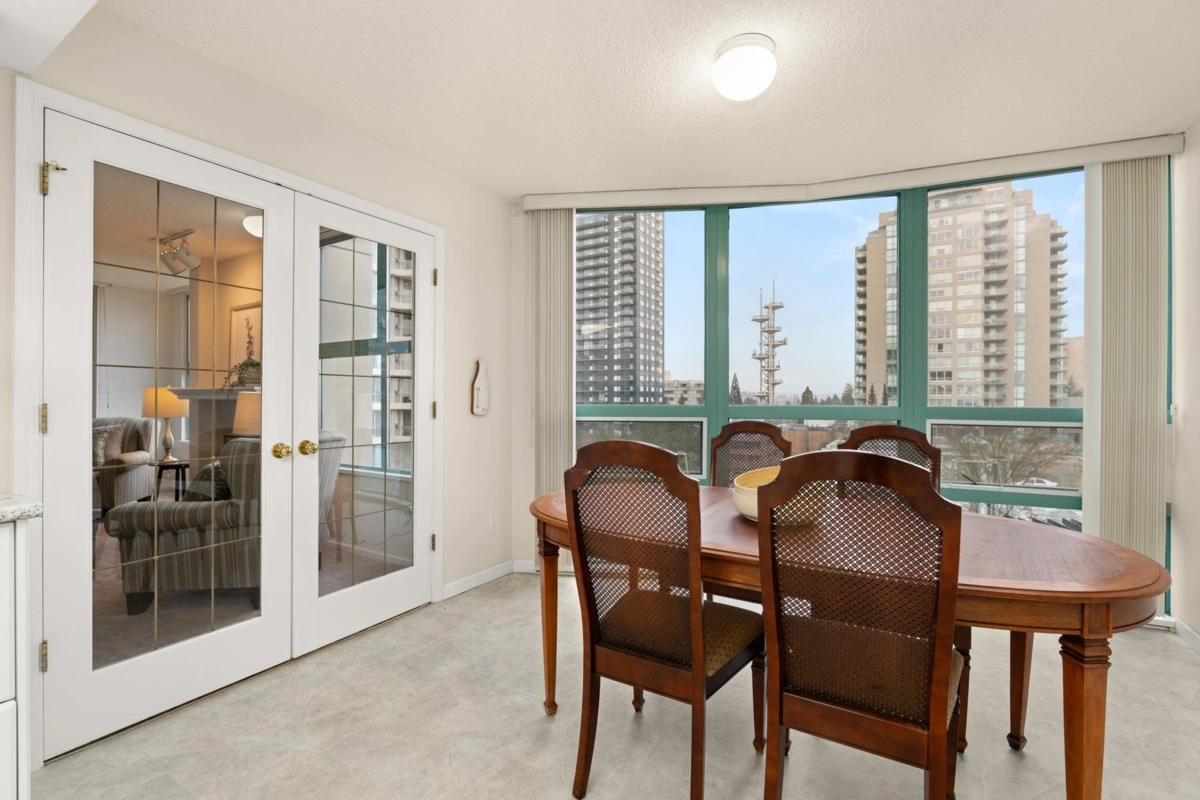 Primary Bathroom Photo of 704 728 Princess Street, New Westminster, BC