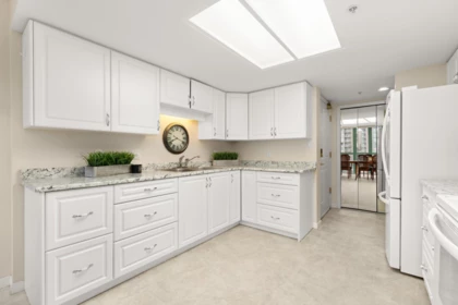 Kitchen Island Photo of 704 728 Princess Street, New Westminster, BC