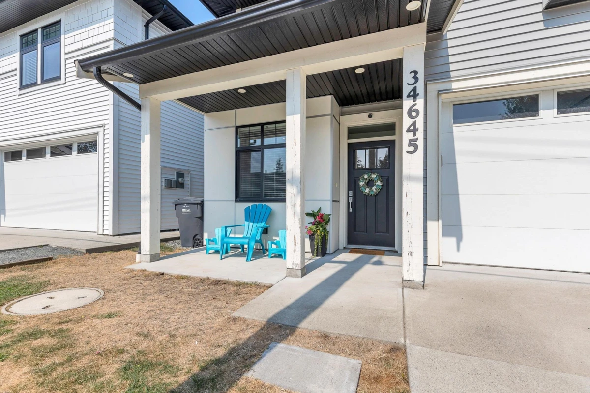 Exterior Rear Photo of 34645 3rd Avenue, Abbotsford, BC