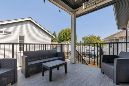Garage Interior Photo of 34645 3rd Avenue, Abbotsford, BC