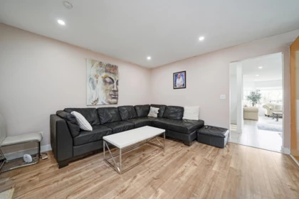 Loft / Bonus Room Photo of 11866 98 Avenue, Surrey, BC