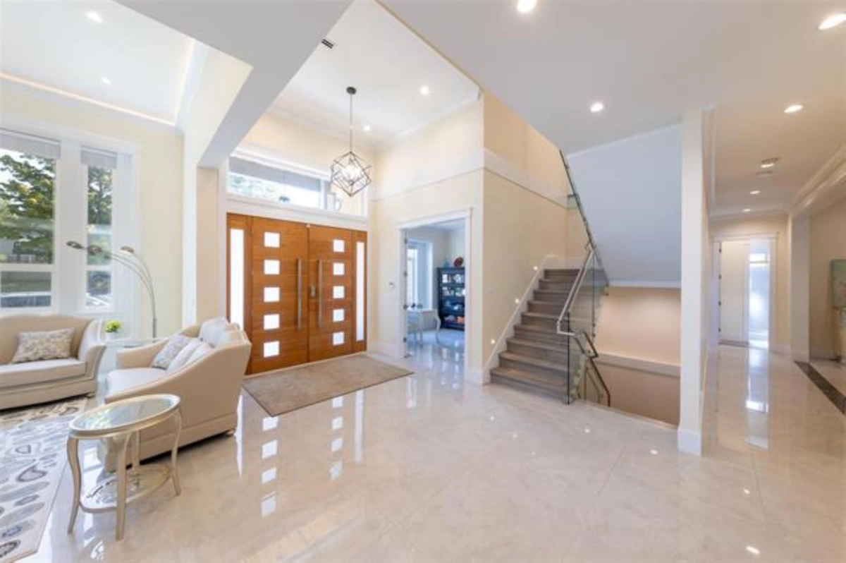 Living Room Photo of 6971 Westview Drive, Delta, BC
