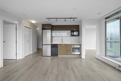 Pantry Photo of 1908 13380 108 Avenue, Surrey, BC