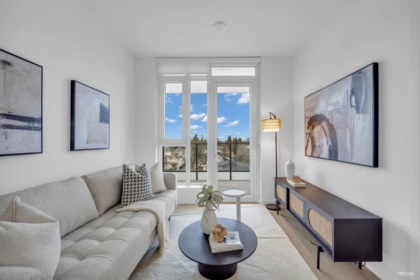 708 8415 Granville Street, Vancouver, BC, Vancouver — Apartment/Condo for sale