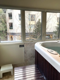 202/302 4321 Village Gate Boulevard, Whistler, BC, Whistler — Apartment/Condo for sale