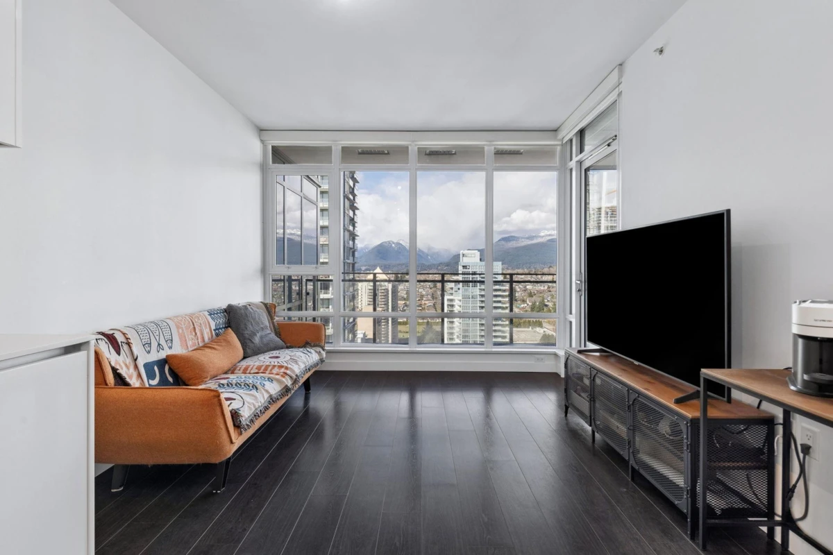 Dining Area Photo of 2903 2085 Skyline Court, Burnaby, BC