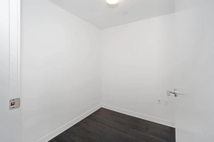 Bedroom 3 Photo of 2903 2085 Skyline Court, Burnaby, BC